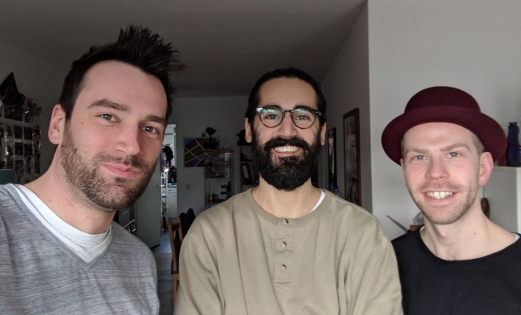 Mauro zu Gast bei Sebi (links) und Toni (rechts)
